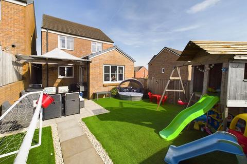 7 Bro Eithin, Cefneithin, Llanelli, SA14 7AZ