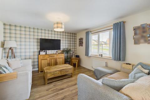 7 Bro Eithin, Cefneithin, Llanelli, SA14 7AZ