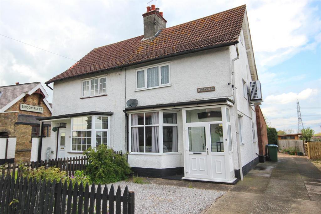 Main Street, Broomfleet, Brough 3 bed semidetached house for sale £