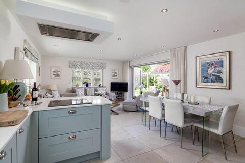 16 Badgers Close, Welford On Avon, Stratford-upon-avon, CV37 8FA