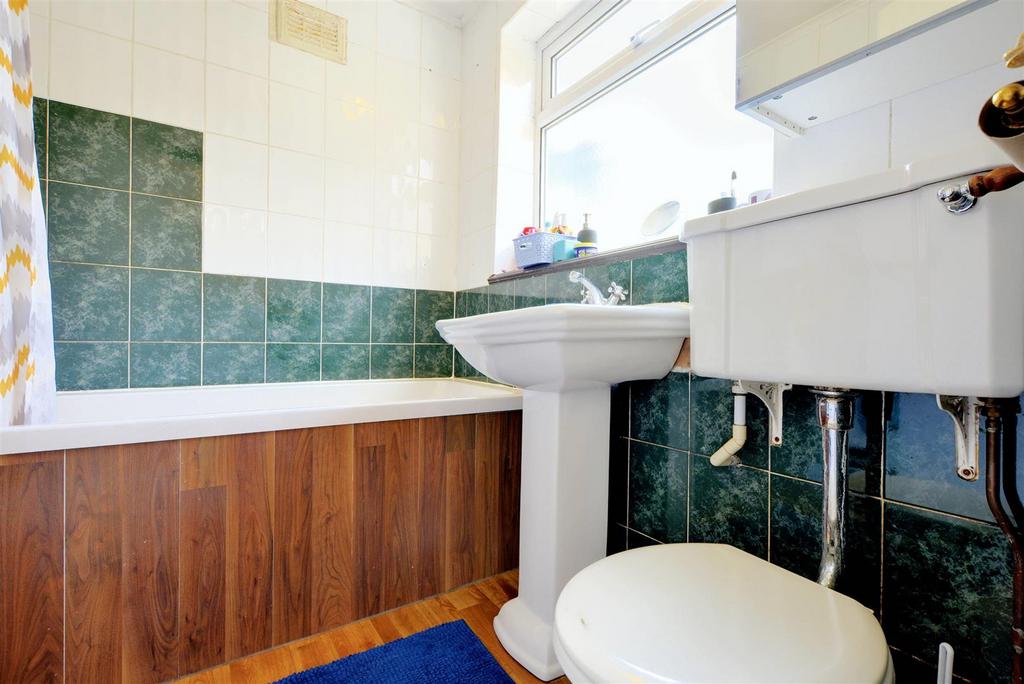 Bathroom.jpeg
