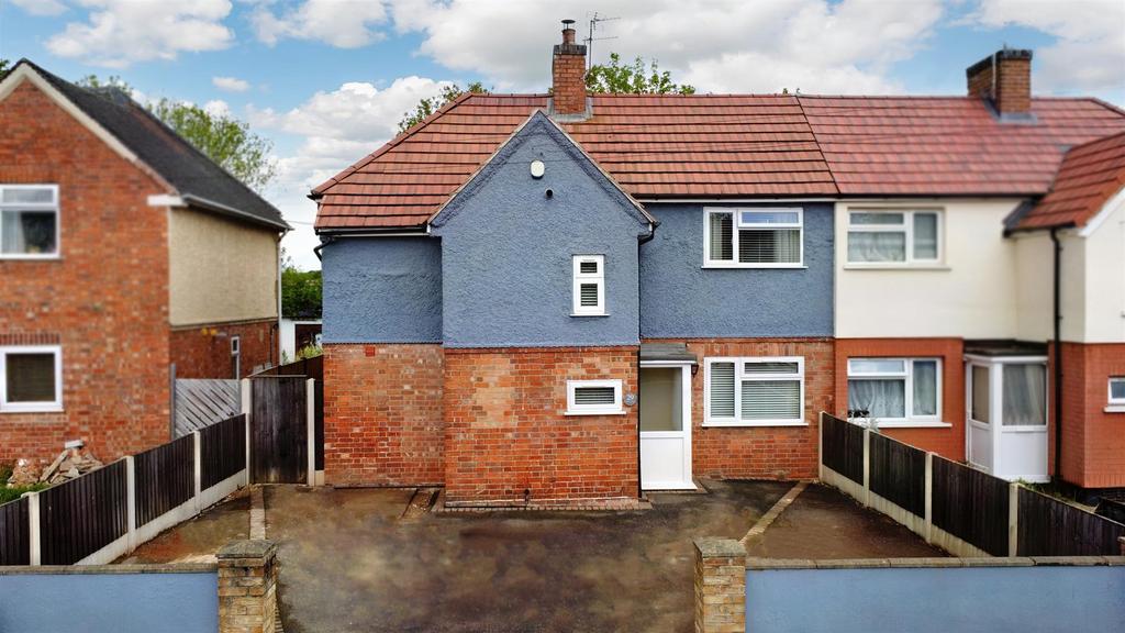 Wallett Avenue, Beeston, Nottingham 3 bed semidetached house for sale £300,000