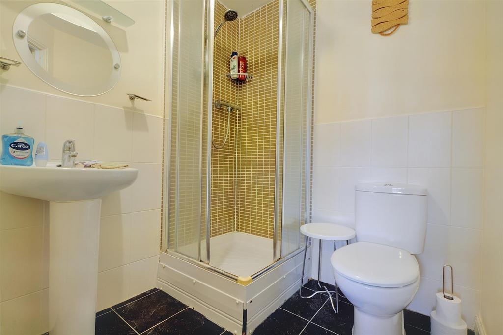 Ensuite.jpeg