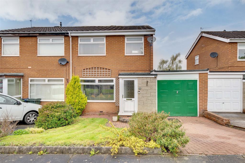 Oakridge, Fellside Park, Whickham, NE16 3 bed semidetached house for