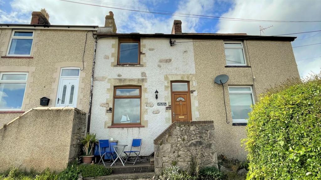 Mount Pleasant Terrace, Penrhynside, Llandudno 2 bed terraced house for