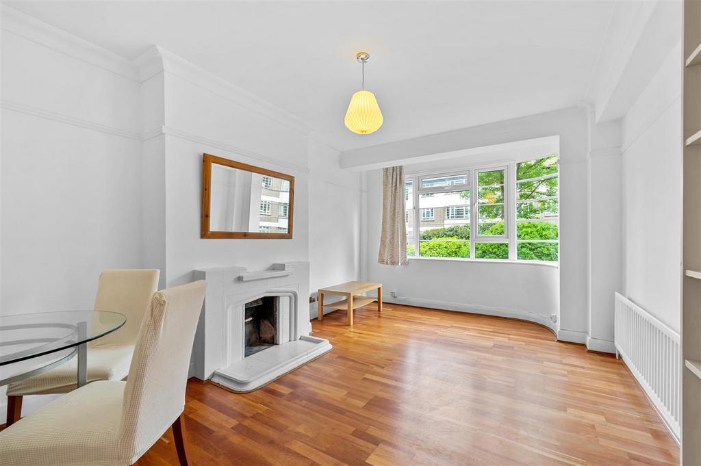Edge Hill Court, Edge Hill, SW19 2 bed apartment for sale £525,000