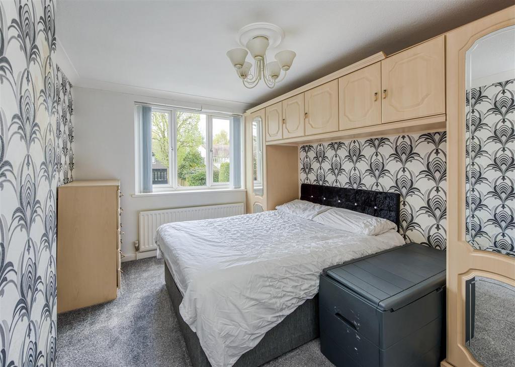 94 Codsall Road-bed4.jpg