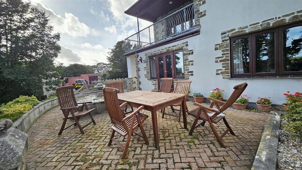 Patio Seat Area