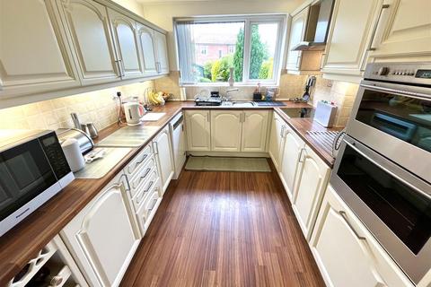 9 Bowen Close, Bramhall, Stockport, SK7 1NJ