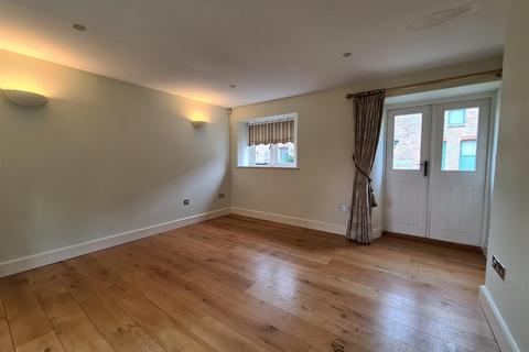 2 Barton Leys, Berry Pomeroy, Totnes, TQ9 6NN