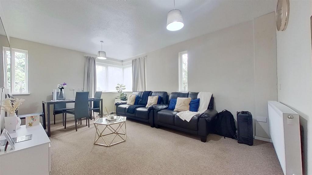 Downs Barn Boulevard, Downs Barn, Milton Keynes 1 bed apartment for