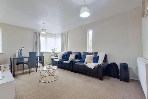 67b Downs Barn Boulevard, Downs Barn, Milton Keynes, MK14 7LL