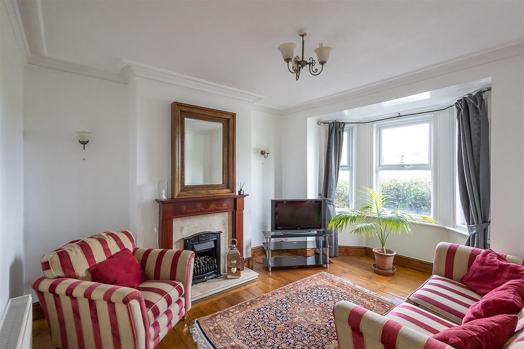 Jubilee Road, Gosforth, Newcastle... 3 bed house £265,000
