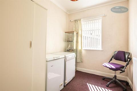 9 Carnaby Road, Sheffield, S6 2NH