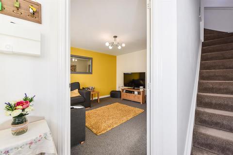 21 Alder Road, Andover, SP11 6YZ