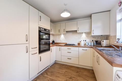 21 Alder Road, Andover, SP11 6YZ