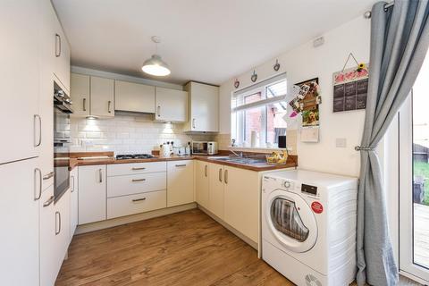 21 Alder Road, Andover, SP11 6YZ