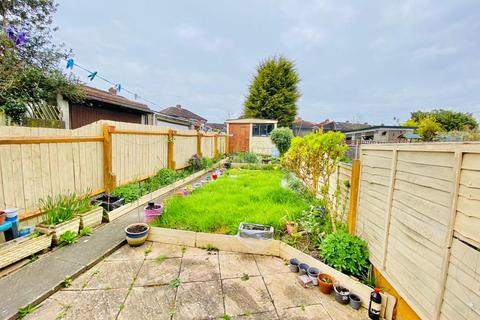 2 bedroom end of terrace house for sale - Forknell Avenue, Wyken, Offered with No Chain