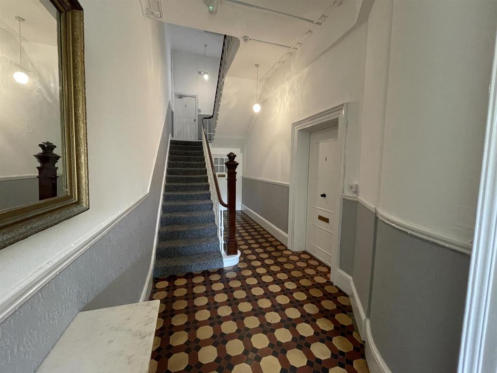 Communal hallway.jpg