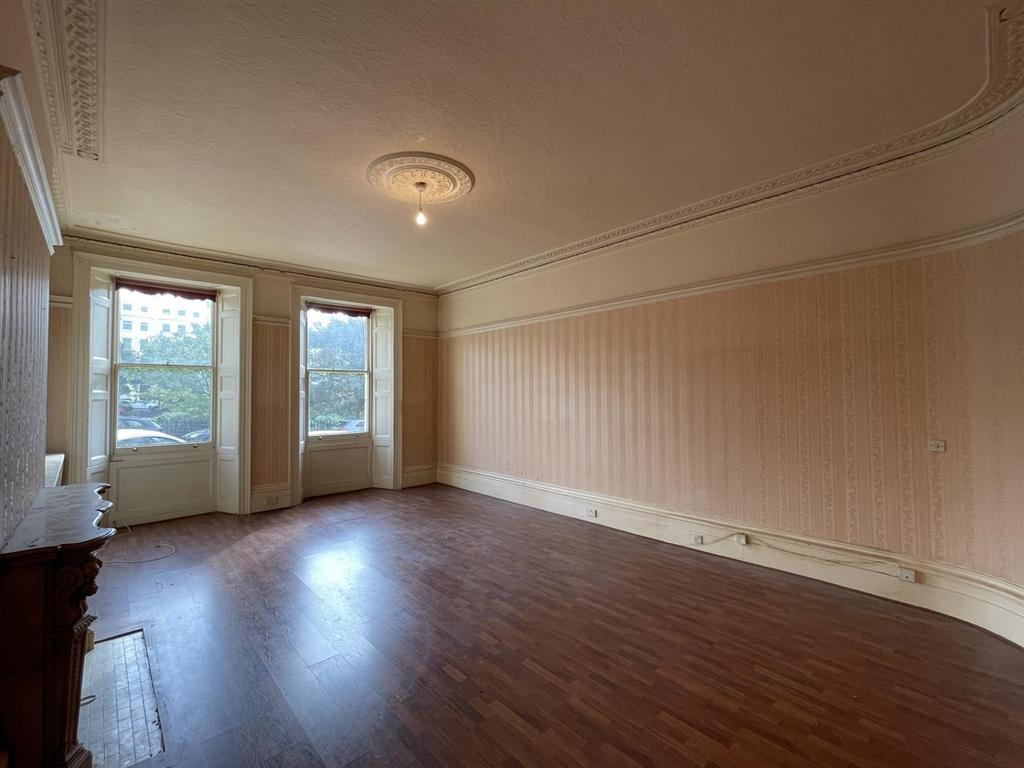 Studio room 6.jpg