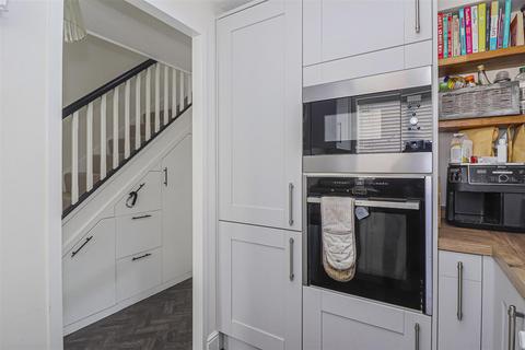 20 Cranleigh Close, Cheshunt, Waltham Cross, EN7 6HH