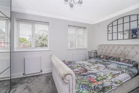 20 Cranleigh Close, Cheshunt, Waltham Cross, EN7 6HH