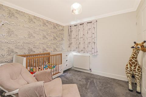 20 Cranleigh Close, Cheshunt, Waltham Cross, EN7 6HH