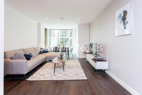2 bedroom apartment to rent, Lavender Place, Royal Mint Gardens E1