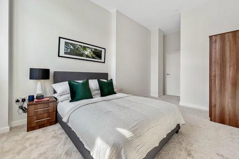 2 bedroom apartment to rent, Pear Tree Street, London, EC1V