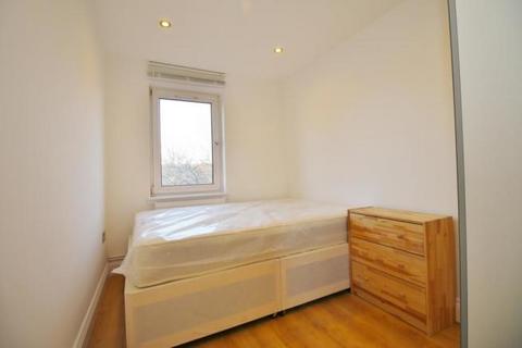 3 bedroom apartment to rent, Cowdenbeath Path, London, N1