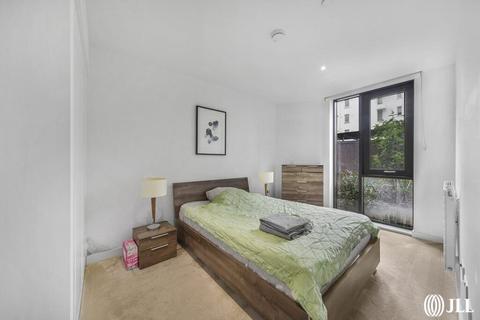 1 bedroom ground floor flat for sale, Starboard Way London E16