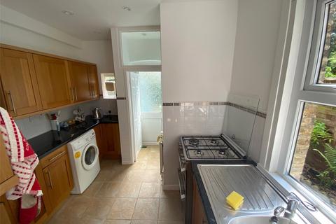 3 bedroom terraced house to rent, Hampshire Road, London, N22