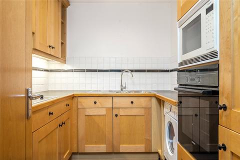 2 bedroom apartment to rent, Rosebery Avenue, London, EC1R