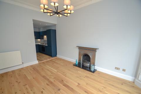 2 bedroom flat to rent, 28 Westclyffe Street, Shawlands, Glasgow, G41 2EE