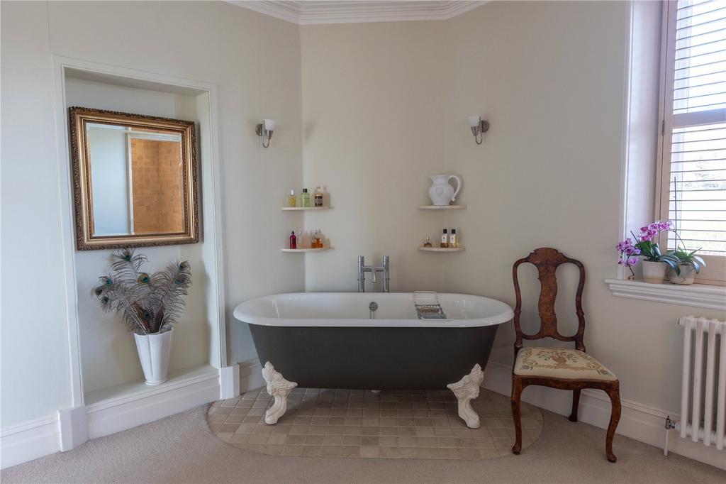 Ensuite Bathroom