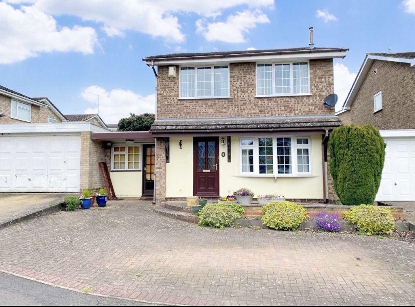 Woodrush Way, Moulton, Northampton NN3 7HU 3 bed detached house for sale £320,000
