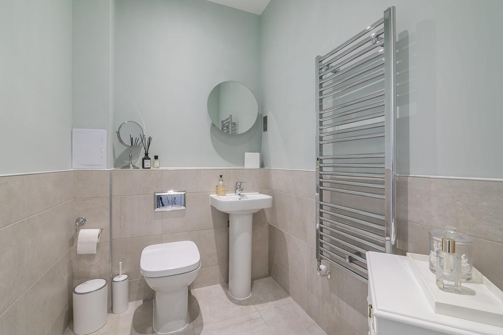 Guest Cloakroom