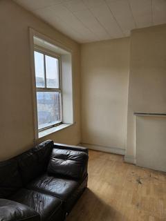 Property to rent, Manchester Road, Rochdale, OL11