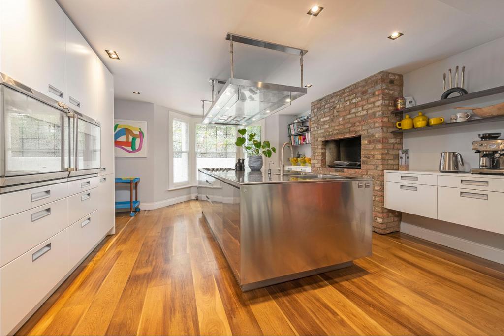 Kitchen/Family Room