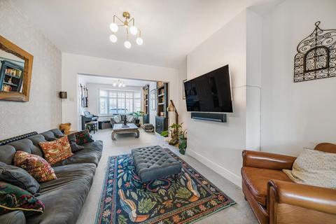 32 Rose Walk, West Wickham, BR4 0SD