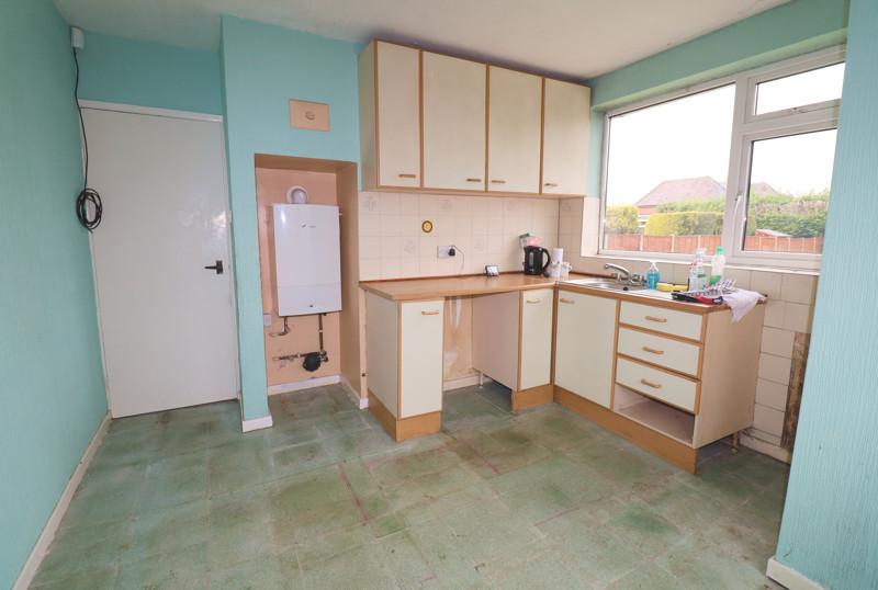 Applebee Road, Burbage, Leicestershire, LE10 2LJ 2 bed semidetached