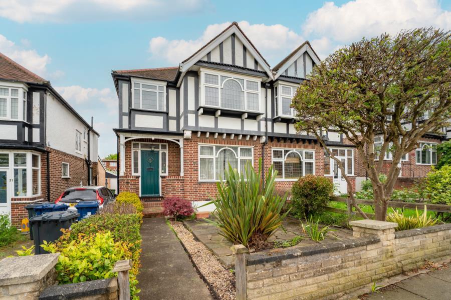 Clarendon Road, W5 3 bed semidetached house for sale £850,000