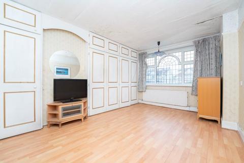 33 Clarendon Road, London, W5 1AA