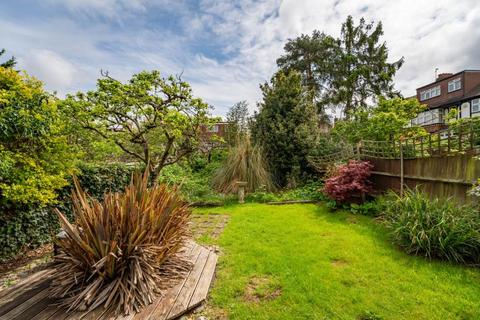 33 Clarendon Road, London, W5 1AA