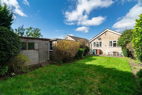 2 bedroom detached bungalow for sale, Wetherby, Otterwood Bank, LS22