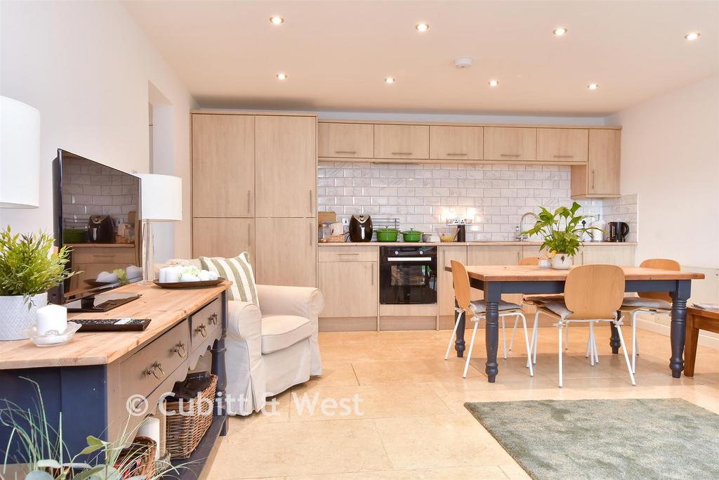 Annexe Kitchen/ Living Room