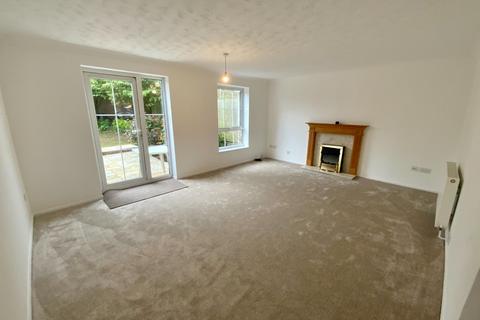 2 Layham Drive, Luton, LU2 9SY