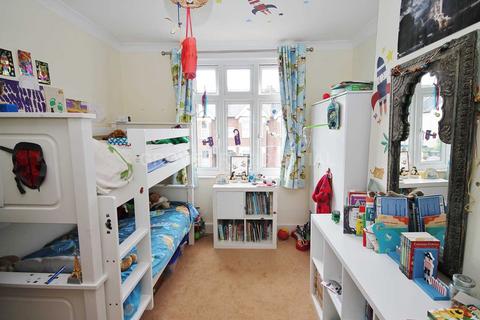 1 Beaconsfield Road, New Malden, KT3 3HY