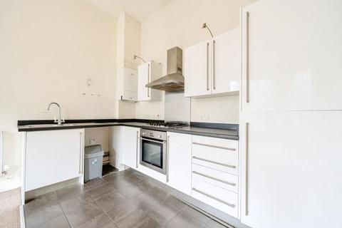 2, Orielton Temple Drive, Llandrindod Wells, LD1 5LU