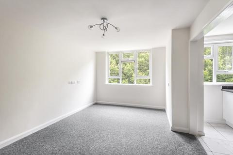 2 bedroom flat to rent, Pennywell Drive,  North Oxford,  OX2